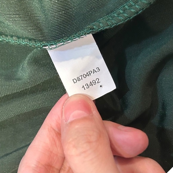 BECHAMEL Women's Plus Size 1X Green Velvet Top Tunic Dark Feminine Vampirecore - Picture 5 of 5